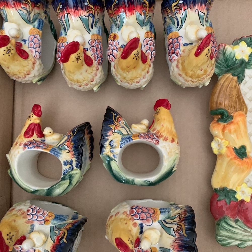 Fitz and Floyd napkin rings set